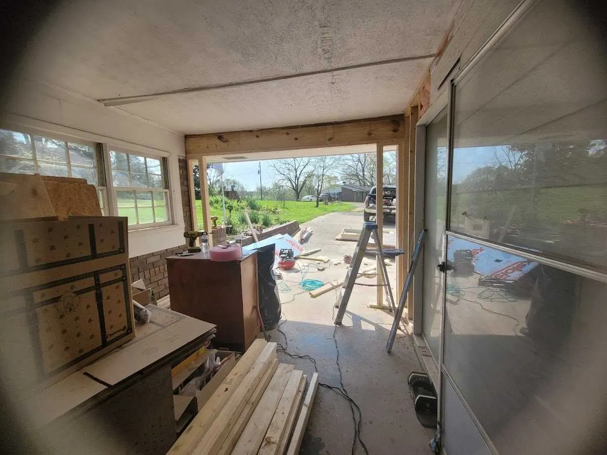 Air movers and dehumidifier for Drying & Dehumidification in Bloomington